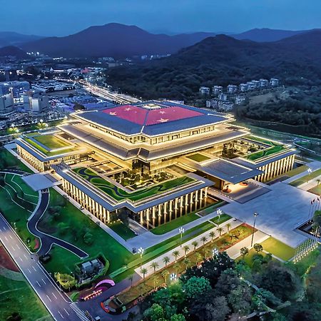 Henghe Selected S Design Hotel - Flagship Store Of Guangzhou Baiyun Railway Station International Convention Center--Reputation Preferred Екстер'єр фото